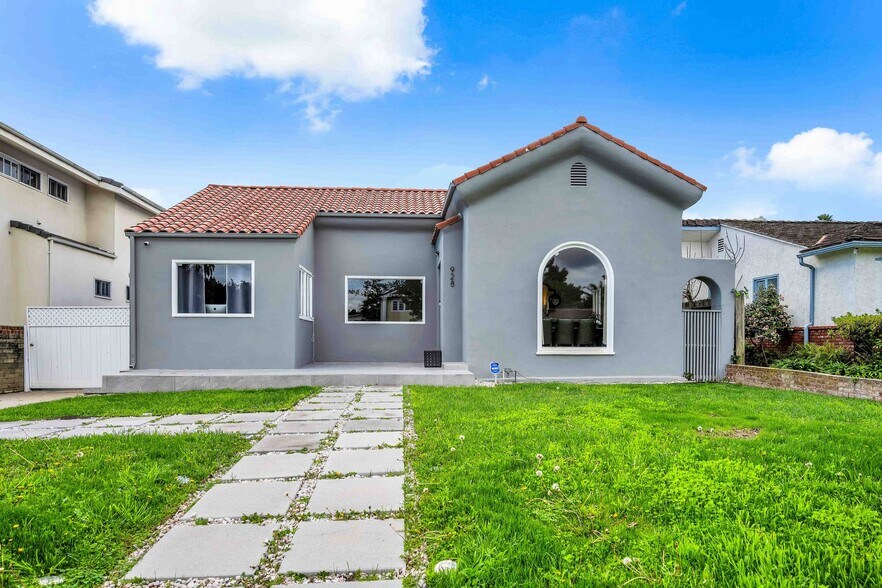 More Photos Of 928 26th St, Santa Monica Land For Sale