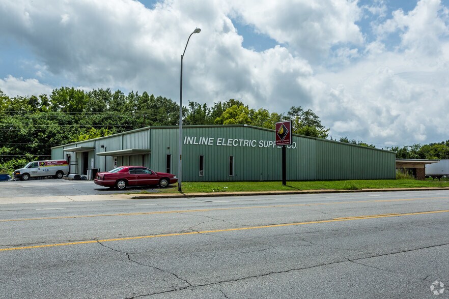 Primary Photo Of 714 E 2nd St, Sheffield Warehouse For Sale