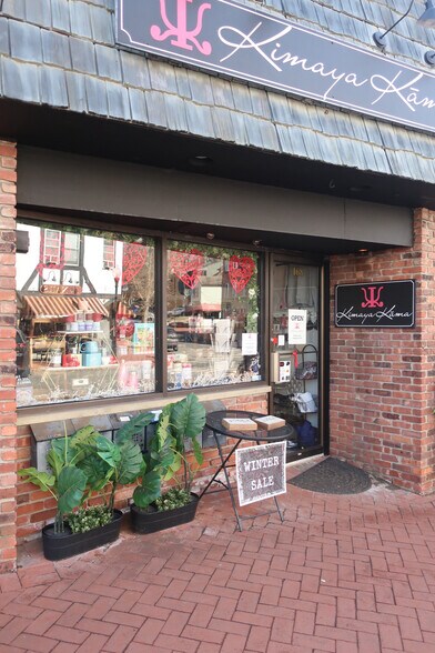 More Photos Of 168 Maplewood Ave, Maplewood Storefront Retail Residential For Sale