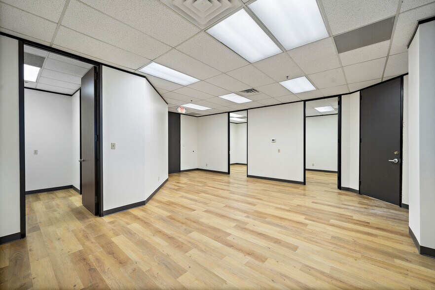 More Photos Of 2440 Texas Pky, Missouri City Office For Lease