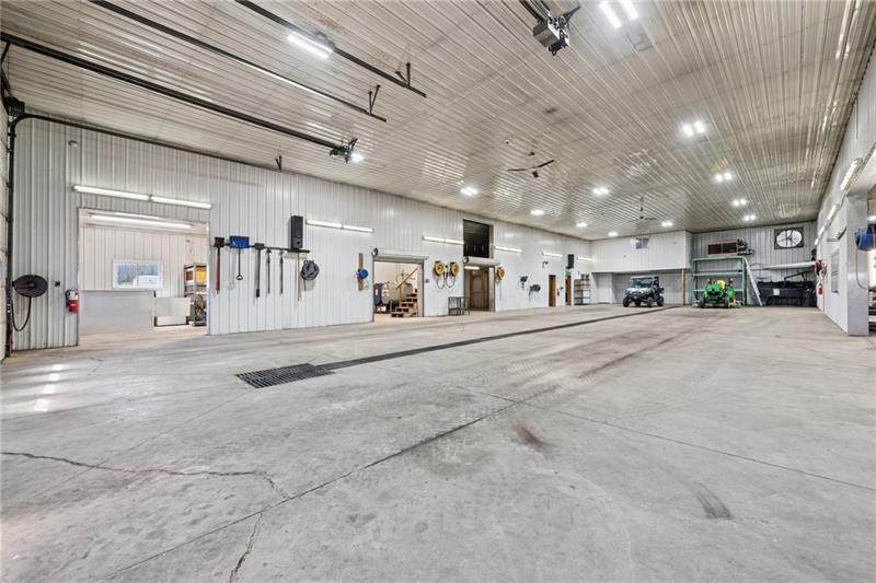 More Photos Of 208 W Mud Pike, Rockwood Office For Sale