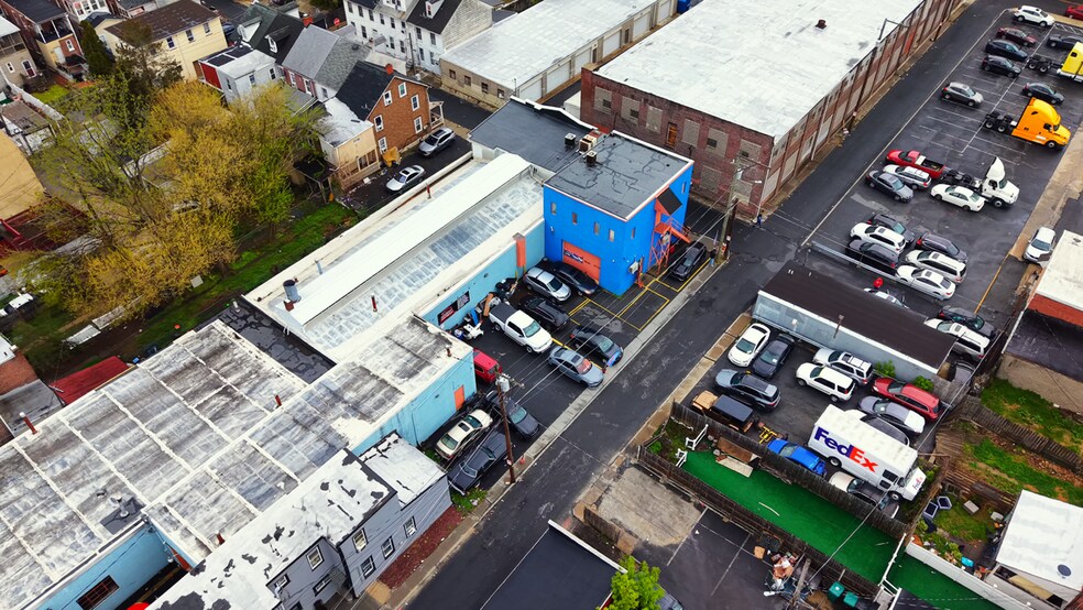 More Photos Of 720 Mulberry st, Allentown Auto Repair For Lease