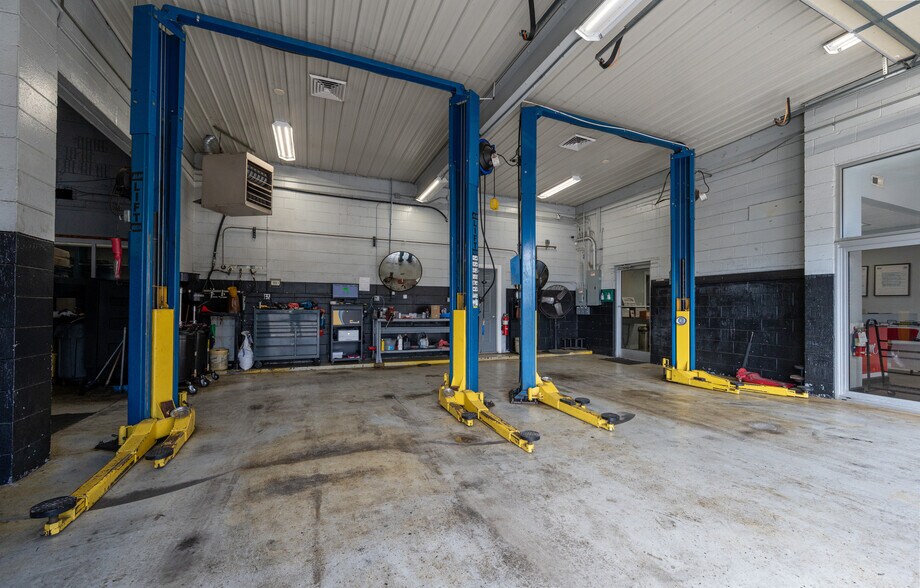 More Photos Of , Durham Unknown For Sale