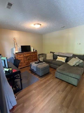 More Photos Of 204 N 12th St, LaFollette Apartments For Sale