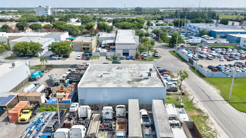 More Photos Of 2202-2204 W 78th St, Hialeah Warehouse For Sale