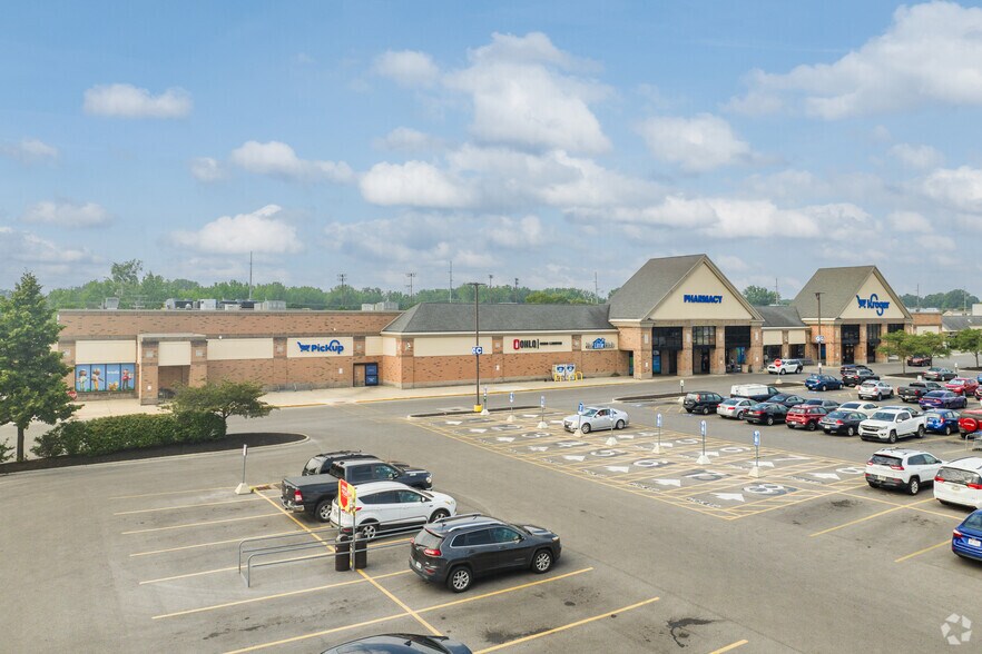 More Photos Of 4925 Jackman Rd, Toledo Supermarket For Sale