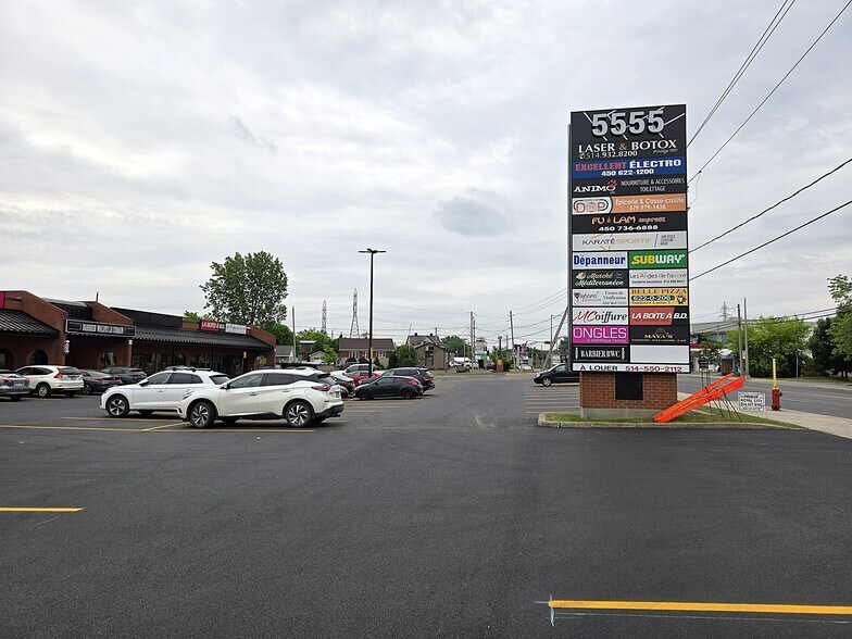 More Photos Of 5555 Boul Des Laurentides, Laval General Retail For Lease