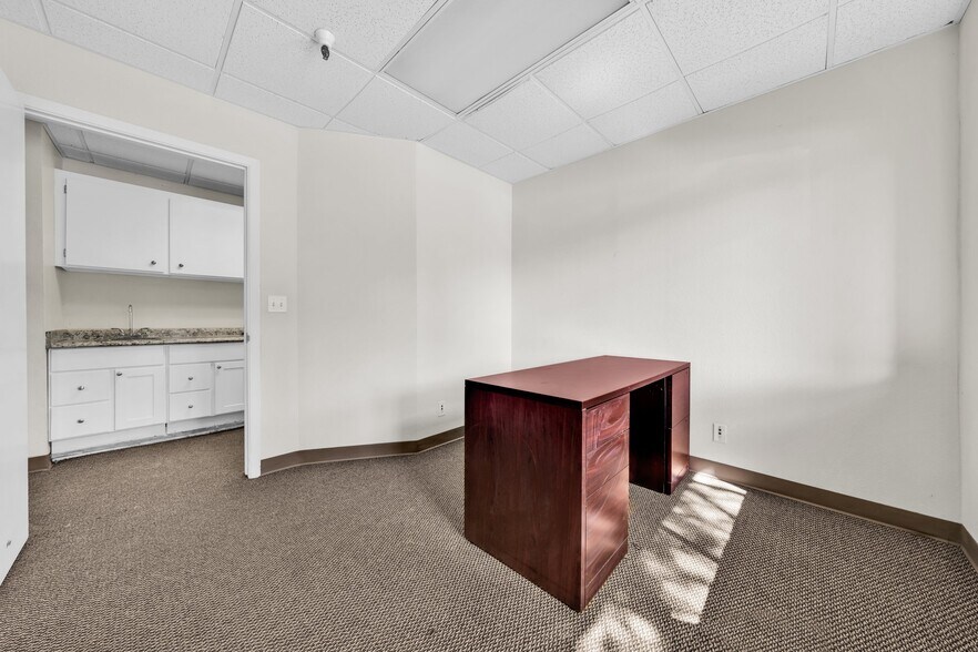 More Photos Of 1941-1973 O'Toole Way, San Jose Loft Creative Space For Lease