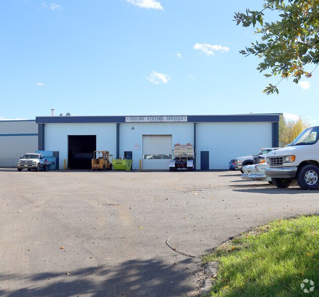 More Photos Of 4503 Morris Rd NW, Edmonton Service For Lease