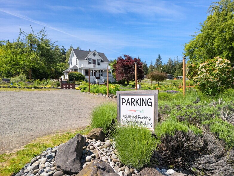 More Photos Of 101 Provence View Ln, Sequim Restaurant For Sale
