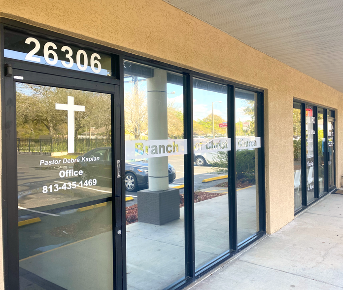 More Photos Of 26230 Wesley Chapel Blvd, Lutz General Retail For Lease