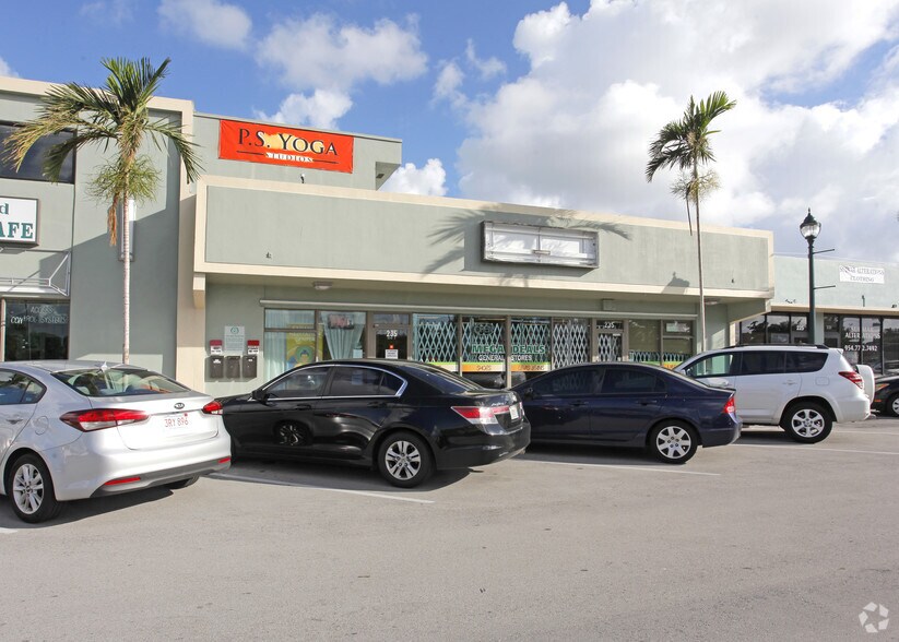 More Photos Of 61 NW 44th St, Fort Lauderdale Unknown For Lease