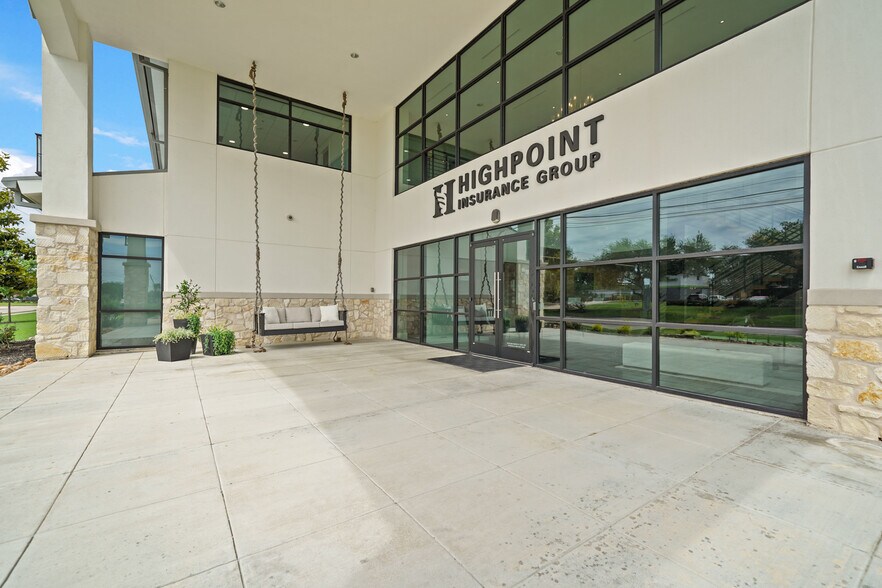 More Photos Of 4300 FM 2351 Rd, Friendswood Office For Lease