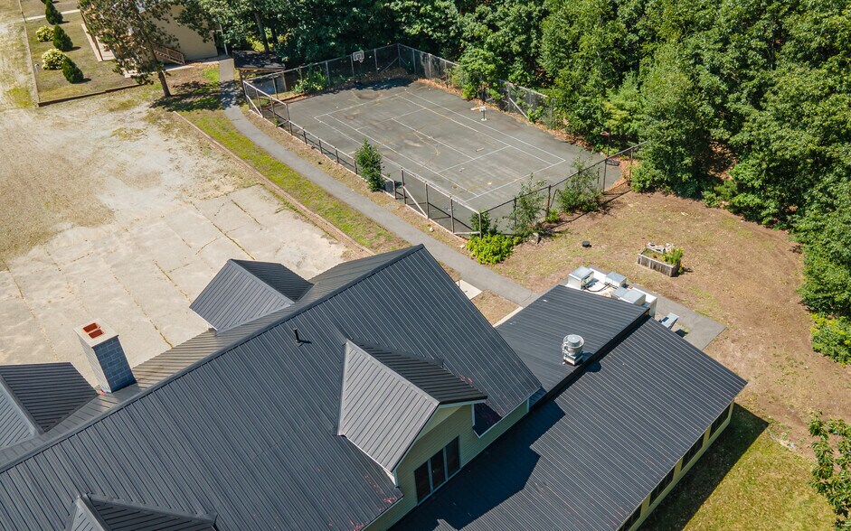 More Photos Of 608 Francestown Rd, Bennington Apartments For Sale