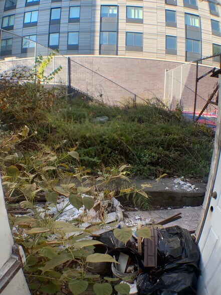 More Photos Of 208 Rogers Ave, Brooklyn Storefront Retail Residential For Lease