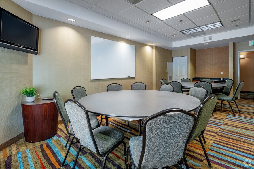 More Photos Of 4026 Wiseman Blvd, San Antonio Hotel For Sale