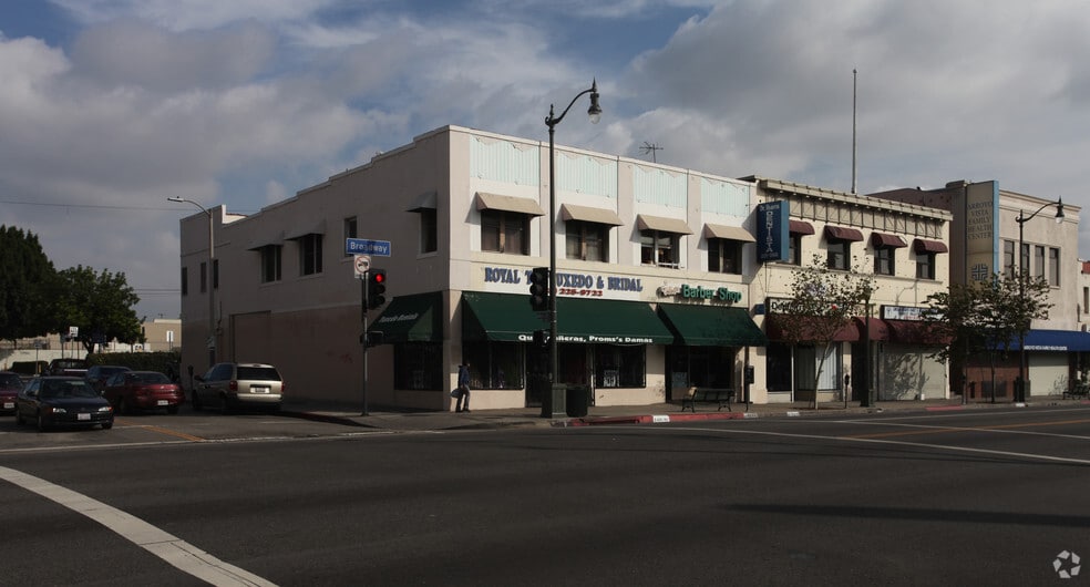 More Photos Of 2401 N Broadway, Los Angeles Storefront Retail Residential For Lease