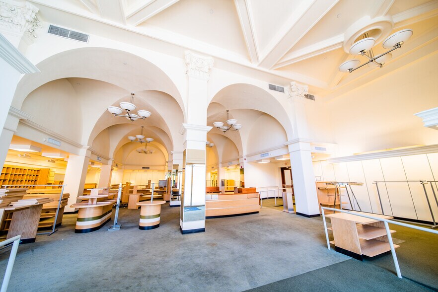 More Photos Of 136 S Main St, Salt Lake City Office For Lease