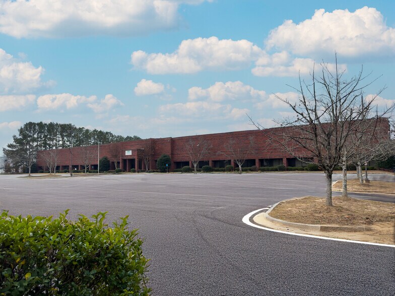 More Photos Of 1446 Rock Mountain Blvd, Stone Mountain Manufacturing For Lease