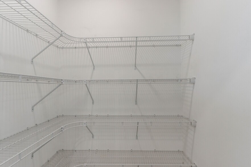 More Photos Of 610 Junction Rd, Madison Apartments For Sale