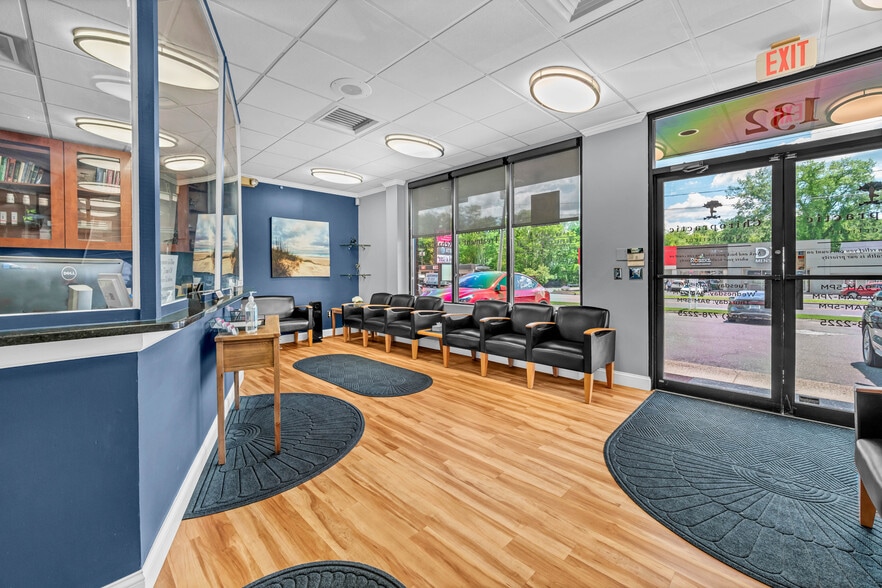 More Photos Of 132 Federal Rd, Danbury Storefront For Lease