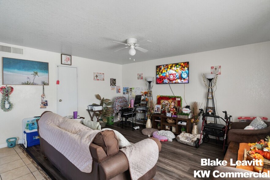 More Photos Of 4740 Corsaire Ave, Las Vegas Apartments For Sale