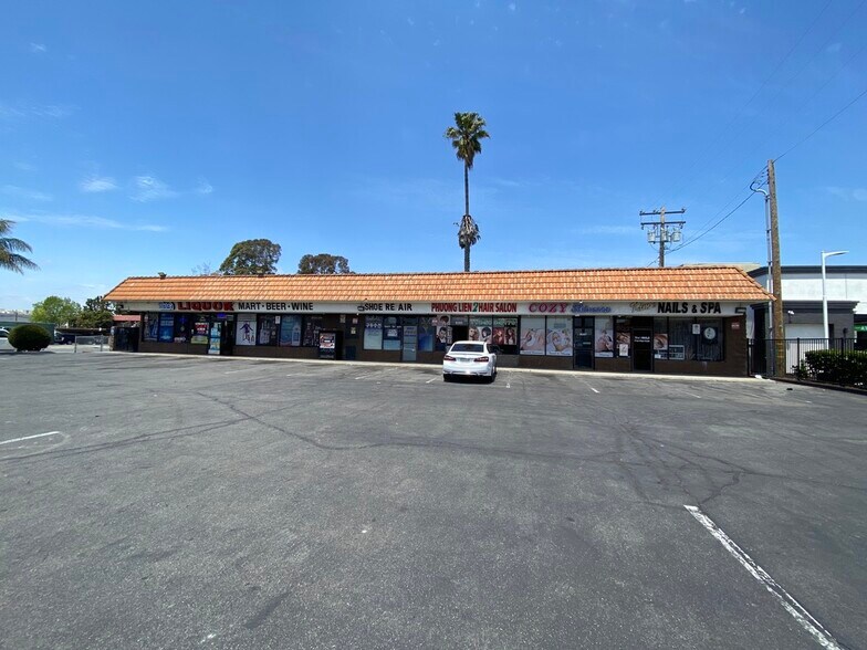 More Photos Of 8201 Garden Grove Blvd, Stanton Freestanding For Sale