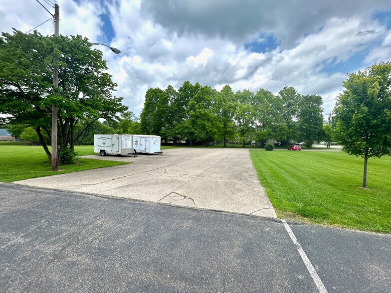 More Photos Of 11565 Pippin Rd, Cincinnati Religious Facility For Sale