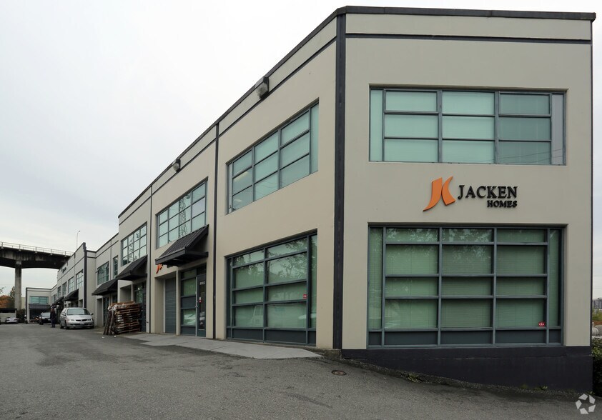 More Photos Of 9012 Oak St, Vancouver Warehouse For Sale