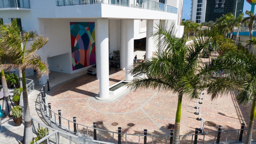 More Photos Of 4010 S Ocean Dr, Hollywood Hotel For Lease