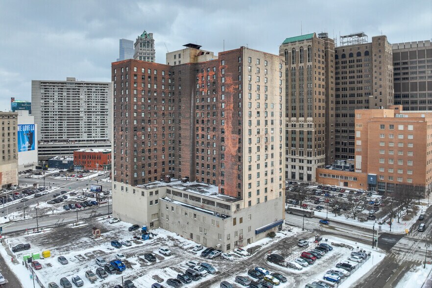 More Photos Of 400 Bagley St, Detroit Apartments For Sale