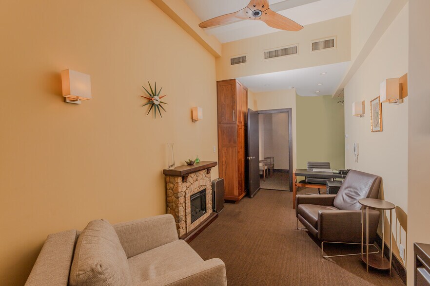 More Photos Of 51 Fifth Ave, New York Apartments For Sale