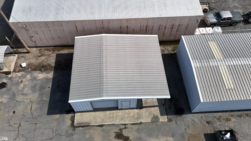 More Photos Of 1701 S Timber St, Stuttgart Office Residential For Sale