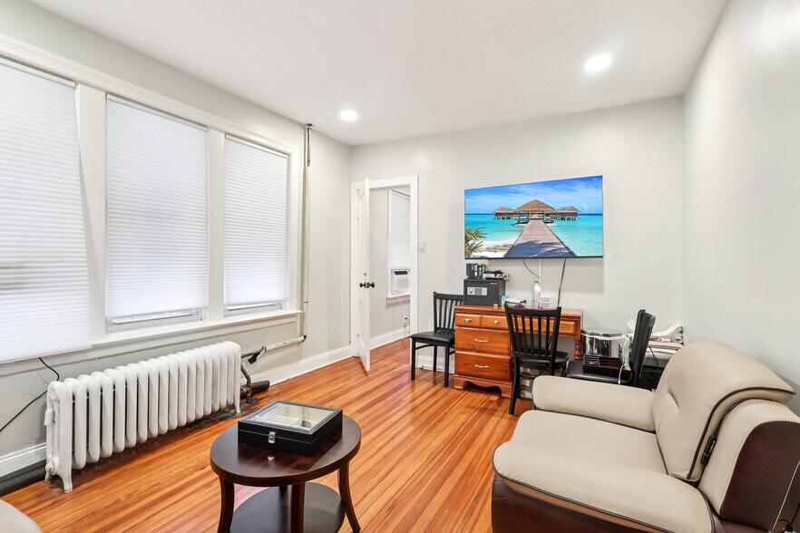 More Photos Of 1600 Hamilton Ave, Hamilton Storefront Retail Residential For Sale