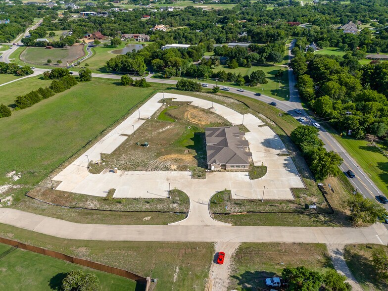 More Photos Of 2821 Jessica Ln, Lucas Office For Sale