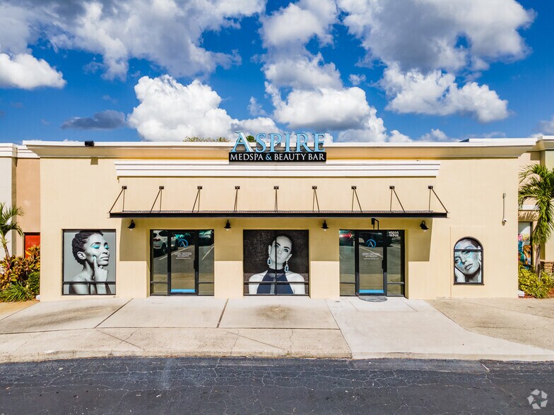 More Photos Of 12904-13050 N Dale Mabry Hwy, Tampa General Retail For Lease