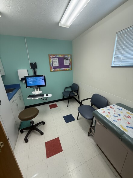 More Photos Of 1659 W 2nd St, Xenia Medical For Lease