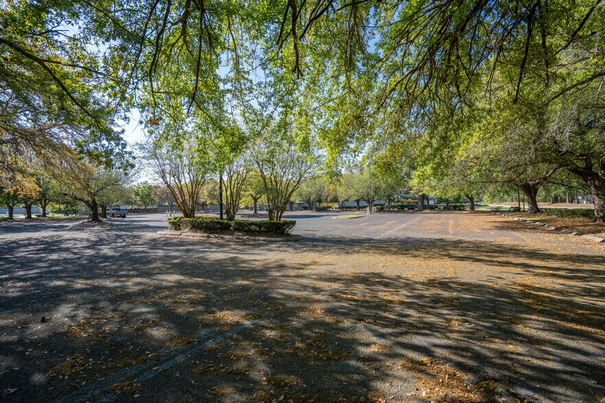 More Photos Of 0 Youngerman Ct, Jacksonville Land For Sale