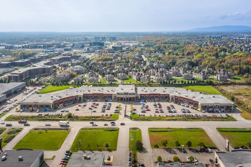 Primary Photo Of 6655 Boul Pierre-Bertrand, Québec General Retail For Lease