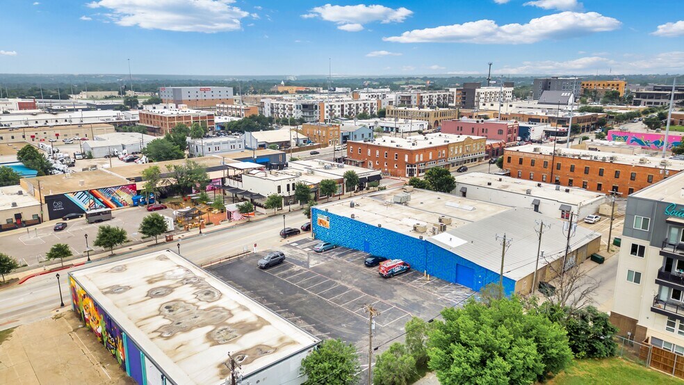 More Photos Of 122 S Main St, Fort Worth Office For Sale