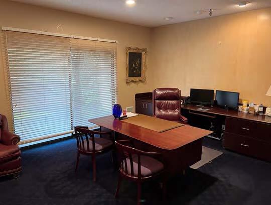 More Photos Of 27676 SW Parkway Ave, Wilsonville Manufacturing For Sale