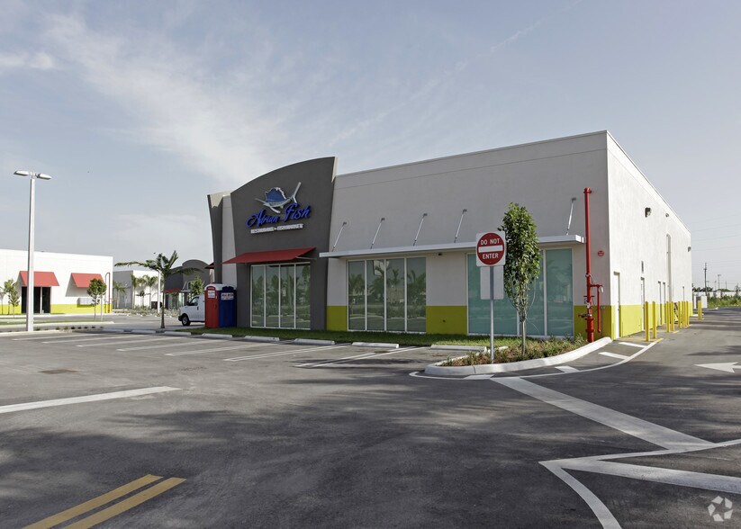More Photos Of 13115 W Okeechobee Rd, Hialeah Storefront Retail Office For Lease
