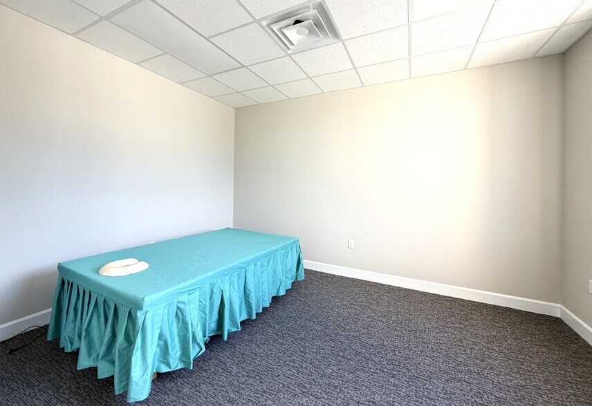 More Photos Of 28111 S Firethorne Rd, Katy Medical For Lease