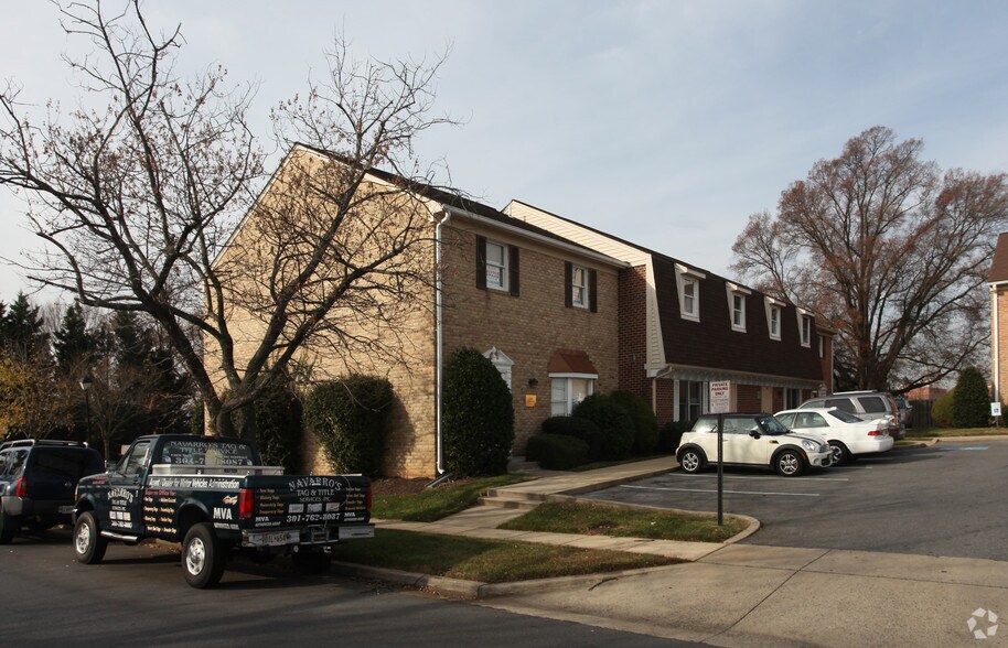 More Photos Of 751 Rockville Pike, Rockville Medical For Sale