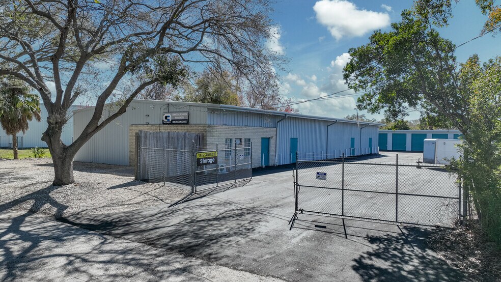 Primary Photo Of 3945 Sawyer Rd, Sarasota Self Storage For Sale