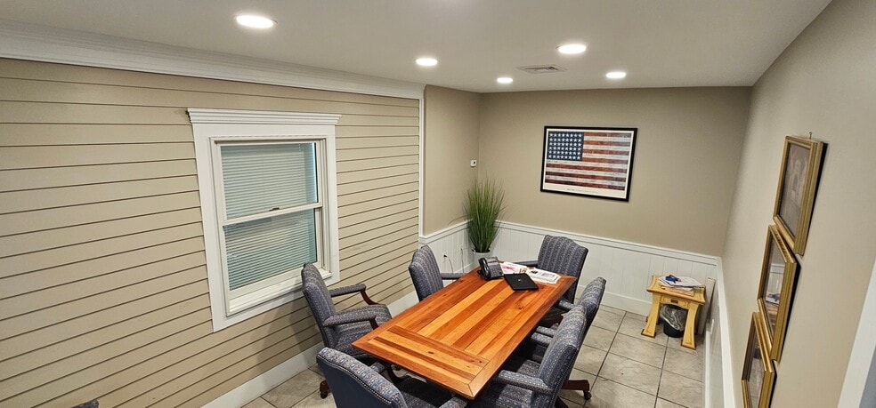 More Photos Of 3095 Cranberry Hwy, East Wareham Freestanding For Sale