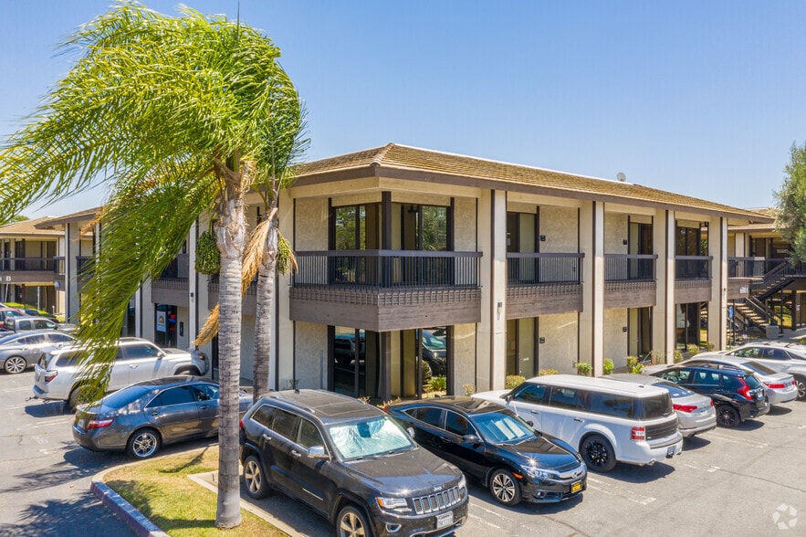 More Photos Of 600 N Mountain Ave, Upland Unknown For Lease