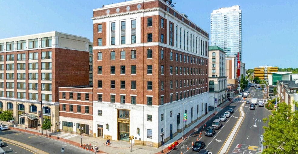 More Photos Of 1 Atlantic St, Stamford Office For Lease
