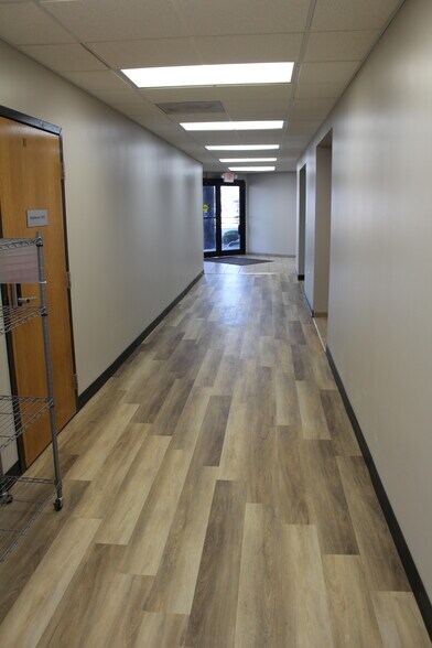 More Photos Of 3701 N St. Peters Pky, Saint Peters Office For Lease