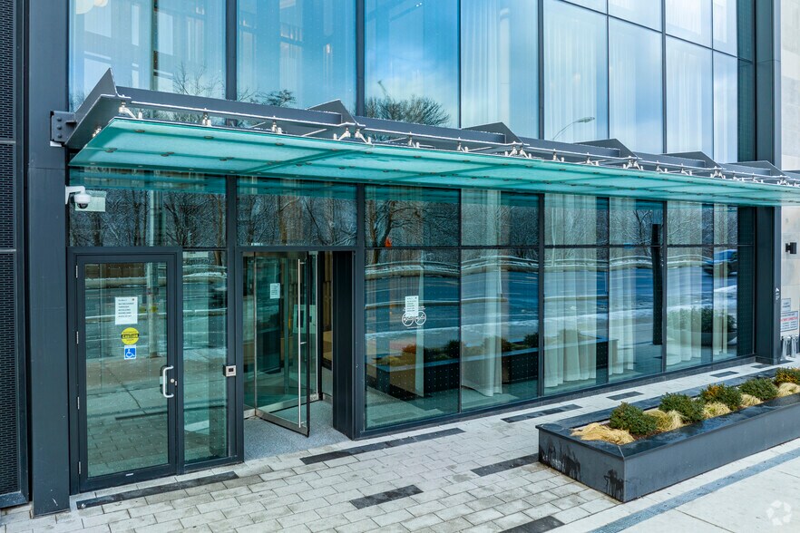 More Photos Of 84 Howard St, Toronto Apartments For Lease